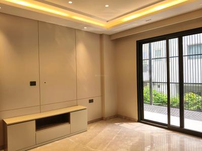 Bedroom Image of 4518 Sq.ft 4.5 BHK Builder Floor for sale in Greenwood City Floors, Sector 45 Gurgaon for Rs. 75000000