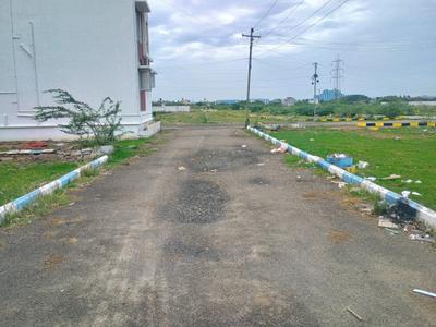 Image of 900 Sq.ft Residential Plot / Land for sale in Red Hills, Chennai for Rs. 3150000