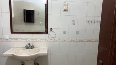 Image of 2080 Sq.ft 2.5 BHK Builder Floor for rent in Palam Vihar, Gurgaon for Rs. 36000
