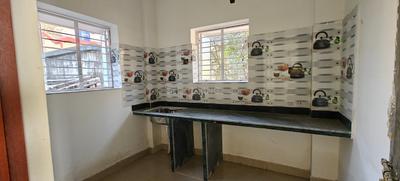 Kitchen Image of 850 Sq.ft 2 BHK Apartment / Flat for sale in Parnasree Pally Kolkata for Rs. 2600000