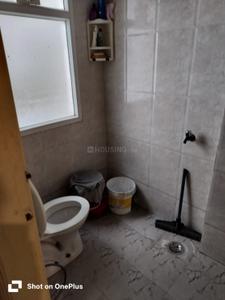 Bathroom Image of 1765 Sq.ft 3.5 BHK Apartment / Flat for sale in Express Zenith, Sector 77 Noida for Rs. 22000000