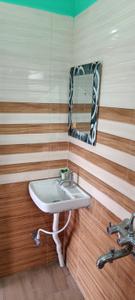 Bathroom Image of 950 Sq.ft 2 BHK Independent House for rent in Gopalpur, Mahestola Kolkata for Rs. 9000
