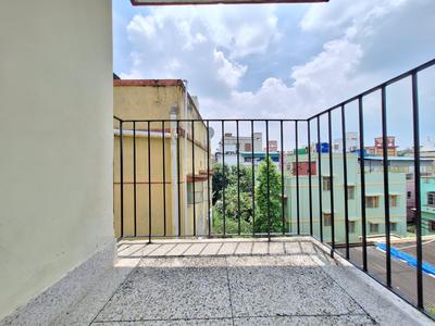 Balcony Image of 1250 Sq.ft 3 BHK Apartment / Flat for sale in Kalikapur, EM Bypass Kolkata for Rs. 5400000