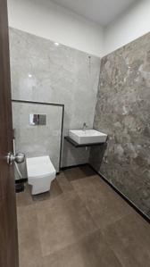 Image of 2000 Sq.ft 4 BHK Apartment / Flat for rent in New India Hem Ratan Apartments And Kamlesh Apartments, Andheri East, Mumbai for Rs. 122000