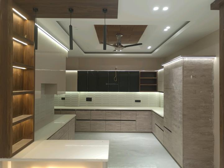 Srishti Luxuries Floors Main Image 1