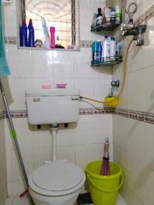 Bathroom Image of 684 Sq.ft 2 BHK Apartment / Flat for sale in Mahim Mumbai for Rs. 18000000