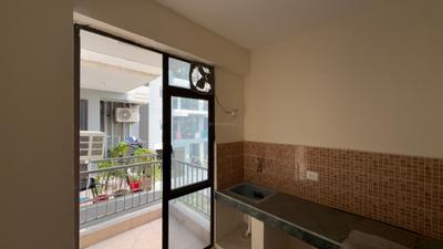 Kitchen Image of 750 Sq.ft 3 BHK Apartment / Flat for rent in Habitat Prime, Sector 99A Gurgaon for Rs. 14000