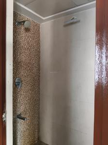 Common Bathroom Image of 650 Sq.ft 1 BHK Apartment / Flat for rent in Lodha Lakeshore Greens, Palava Phase 2 Thane for Rs. 11500