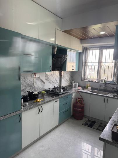 Srinivasam Main Image 1