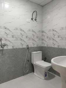 Common Bathroom Image of 1050 Sq.ft 2 BHK Apartment / Flat for sale in The Grand Estate, Noida Extension Greater Noida for Rs. 4175000