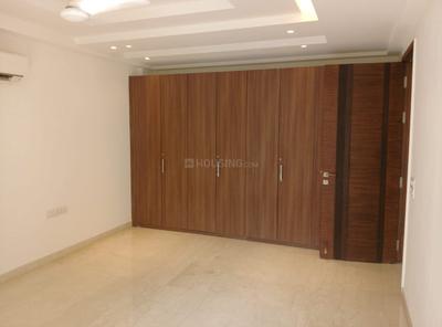 Bedroom Image of 1850 Sq.ft 3 BHK Builder Floor for sale in South Extension II New Delhi for Rs. 60000000