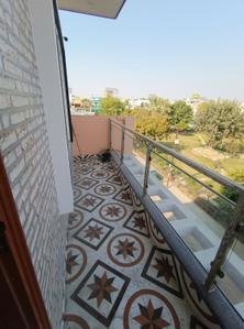 Balcony Image of 1500 Sq.ft 1 RK Builder Floor for rent in Eldeco II Lucknow for Rs. 6000