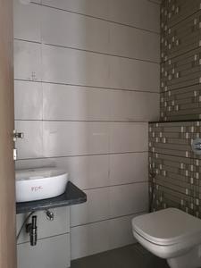 Common Bathroom Image of 2352 Sq.ft 4 BHK Apartment / Flat for sale in Majestique Ornate, Baner Pune for Rs. 36000000