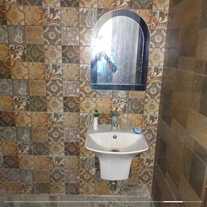 Bathroom Image of 350 Sq.ft 1 RK Studio for sale in Suncity Essel Towers, Sushant Lok Phase 1 Gurgaon for Rs. 4000000