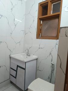 Bathroom Image of 1050 Sq.ft 3 BHK Apartment / Flat for sale in Khanpur New Delhi for Rs. 7500000