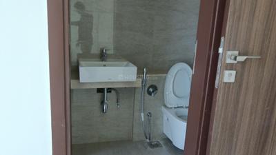 Image of 1150 Sq.ft 3 BHK Apartment / Flat for sale in Sheth Auris Serenity Tower 3, Malad West, Mumbai for Rs. 50000000
