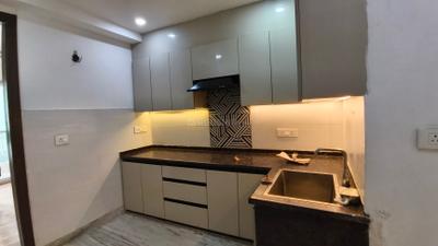 Kitchen Image of 1300 Sq.ft 4 BHK Builder Floor for rent in Partik Panchsheel Vihar, Khirki Extension New Delhi for Rs. 55000