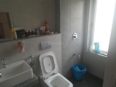 Bathroom Image of Single room in 2bhk in Lodha Upper Thane  in Bhiwandi, Thane