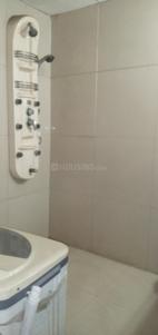 Bathroom Image of 2200 Sq.ft 4 BHK Apartment / Flat for rent in Sarita Vihar New Delhi for Rs. 85000