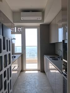 Kitchen Image of 2580 Sq.ft 3 BHK Apartment / Flat for sale in DLF One Midtown, Karampura New Delhi for Rs. 65500000