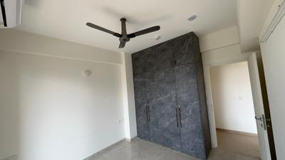 3.5 BHK Flat