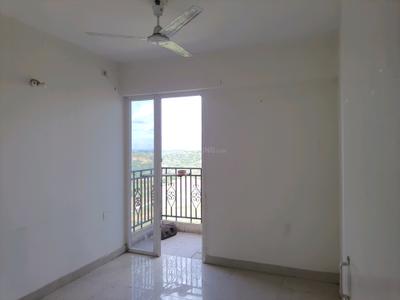 Bedroom Image of 740 Sq.ft 3 BHK Apartment / Flat for rent in Signature Global Golf Green, Sector 79 Gurgaon for Rs. 12000