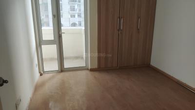 Bedroom Image of 1590 Sq.ft 3 BHK Apartment / Flat for sale in DLF Capital Greens Phase 1 And 2, Karampura New Delhi for Rs. 26500000