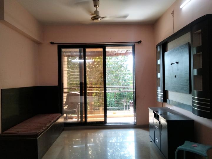 Metro Tulsi Kamal Main Image 1