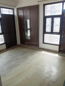 Bedroom Image of 1200 Sq.ft 1 BHK Builder Floor for rent in Swaraj Homes Priya Enclave, Karkardooma New Delhi for Rs. 25000