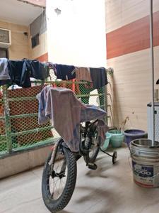 Bedroom Two Image of 975 Sq.ft 2 BHK Apartment / Flat for rent in Sector 49 Noida for Rs. 28000