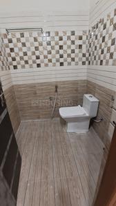 Bathroom Image of 700 Sq.ft 1 BHK Apartment / Flat for rent in Kondapur Hyderabad for Rs. 22000