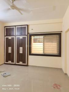Bedroom Image of 2200 Sq.ft 4 BHK Duplex for rent in Bawadiya Kalan Bhopal for Rs. 24000
