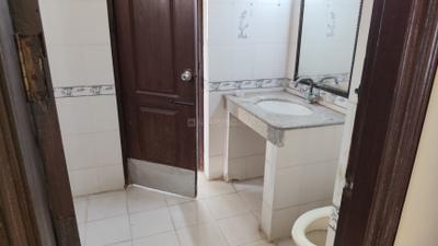 Image of 1800 Sq.ft 3 BHK Apartment / Flat for rent in The subh Shubh Apartment, Sector 21D, Faridabad for Rs. 30000
