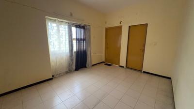 Bedroom Image of 1800 Sq.ft 3 BHK Apartment / Flat for rent in Navrangpura Ahmedabad for Rs. 35000