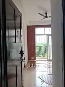 Main Entrance Image of 999 Sq.ft 2 BHK Apartment / Flat for sale in Amrapali Platinum, Sector 119 Noida for Rs. 9000000