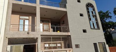 Image of 800 Sq.ft 2 BHK Builder Floor for rent in Veer Savarkar Nagar, Bareilly for Rs. 8500