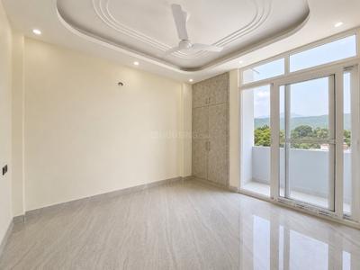 Bedroom Image of 1650 Sq.ft 3 BHK Builder Floor for sale in Sahastradhara Road Dehradun for Rs. 8500000