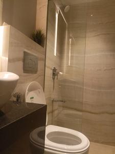 Bedroom Two Image of 1080 Sq.ft 2 BHK Apartment / Flat for sale in Sumer Park, Mazgaon Mumbai for Rs. 40000000