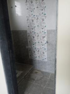 Bathroom Image of 700 Sq.ft 1 BHK Apartment / Flat for rent in Marunji Pune for Rs. 9000