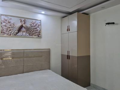 Bedroom Image of 900 Sq.ft 3 BHK Apartment / Flat for sale in Dwarka Mor New Delhi for Rs. 6000000