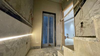 Image of 900 Sq.ft 3 BHK Builder Floor for sale in Laxmi Nagar, New Delhi for Rs. 11000000