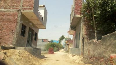 Image of 450 Sq.ft Residential Plot / Land for sale in Roshan Nagar, Faridabad for Rs. 625000