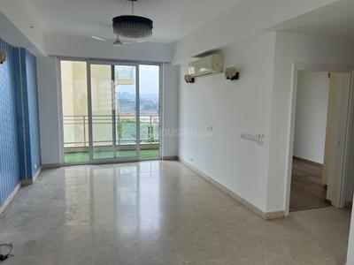 Hall Image of 1950 Sq.ft 4 BHK Apartment / Flat for rent in DLF The Primus, Sector 82A Gurgaon for Rs. 75000