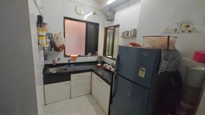 Kitchen Image of 900 Sq.ft 2 BHK Independent House for sale in Kandivali West Mumbai for Rs. 12000000