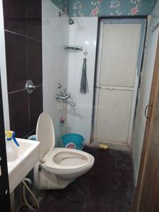 Bathroom Image of 750 Sq.ft 2 BHK Apartment / Flat for rent in Vihang Valley, Kasarvadavali Thane for Rs. 26000