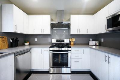 Kitchen Image of 2155 Sq.ft 3 BHK Apartment / Flat for sale in Shalimar Belvedere Court 3, Gomti Nagar Lucknow for Rs. 23500000