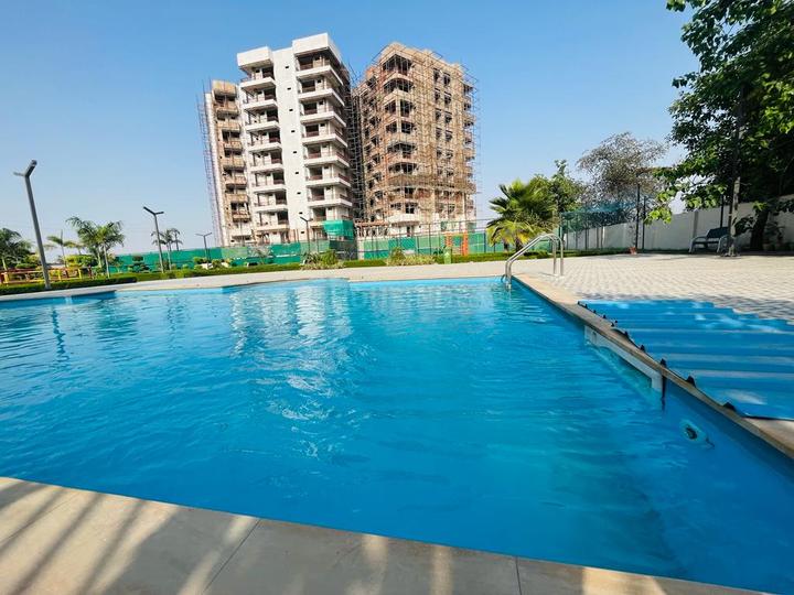 1917 Sqft 3 BHK Flat for sale in Ratan Galaxy Phase II Vrindavan Yojana, Lucknow Property ID