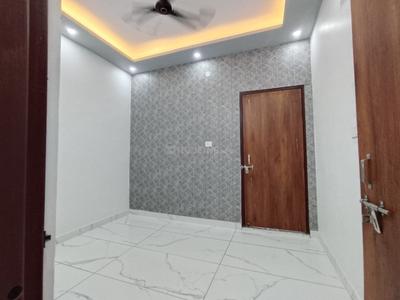 Bedroom Image of 1200 Sq.ft 4 BHK Apartment / Flat for sale in Shastri Nagar Ghaziabad for Rs. 4700000