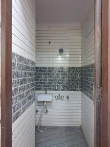Bedroom Image of 400 Sq.ft 1 BHK Builder Floor for rent in Ranjeet Nagar New Delhi for Rs. 20000