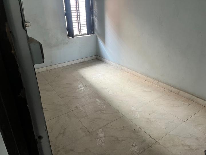 Ratan Lal Nagar Bedroom 1